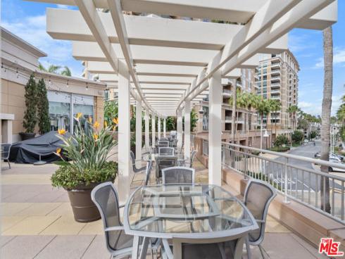 5072 Scholarship , Irvine, CA