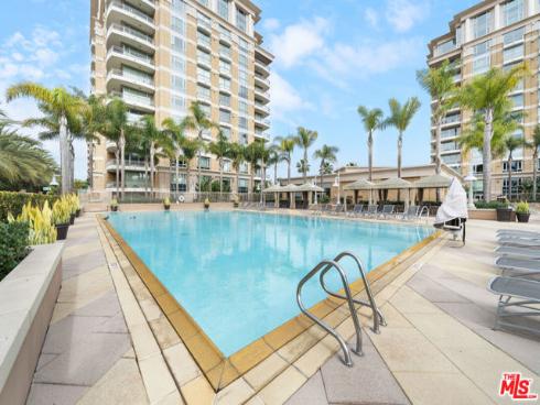 5072 Scholarship , Irvine, CA