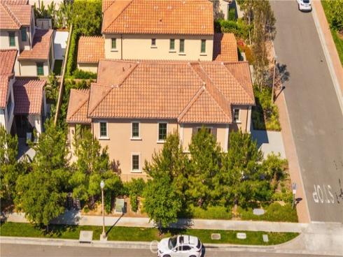 122 Appian Boulevard, Irvine, CA