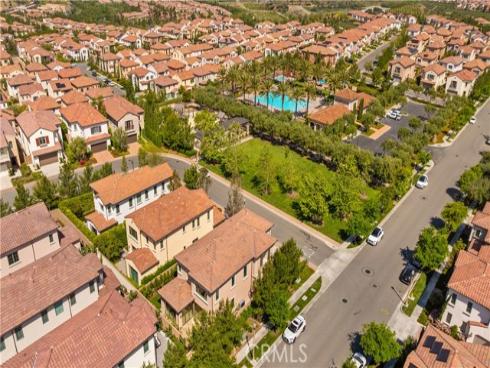 122 Appian Boulevard, Irvine, CA