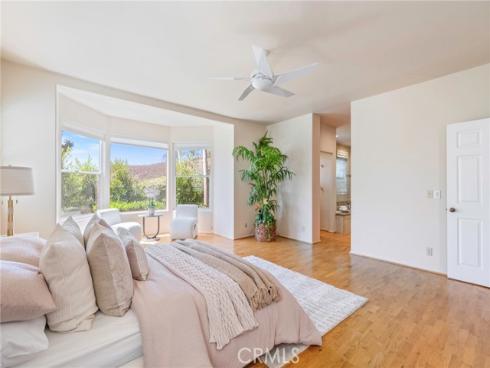 7  Altair  7 , Irvine, CA