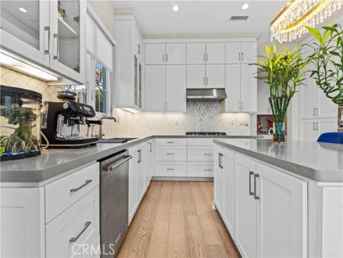 110 Donati , Irvine, CA