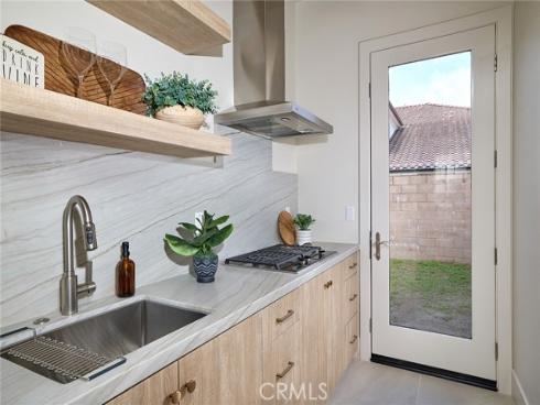 203 Pinnacle , Irvine, CA