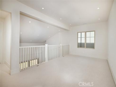 203 Pinnacle , Irvine, CA