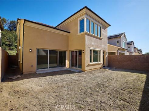 203  Pinnacle  , Irvine, CA