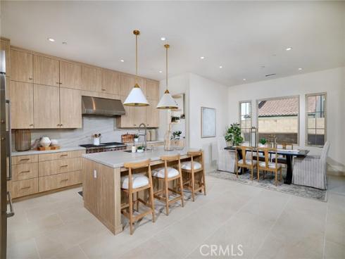 203 Pinnacle , Irvine, CA