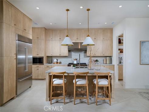 203 Pinnacle , Irvine, CA