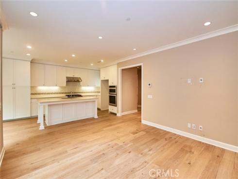 54 Trotter , Irvine, CA