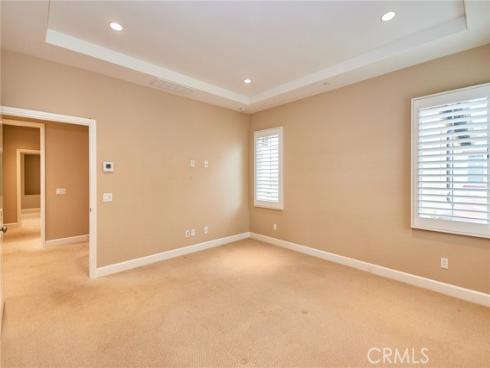 54 Trotter , Irvine, CA