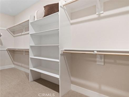 183 Sawbuck , Irvine, CA