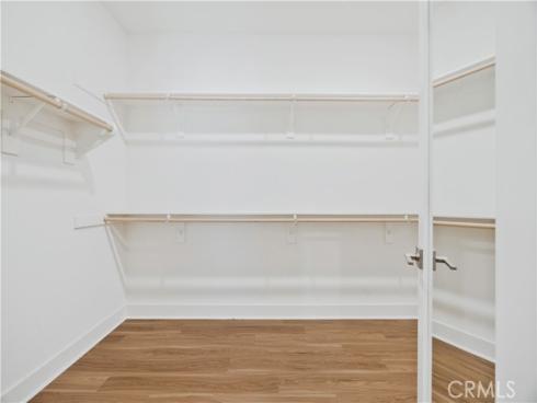 122 Scale , Irvine, CA