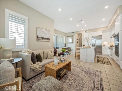 122 Scale , Irvine, CA