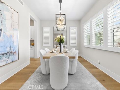 110  Pixel  , Irvine, CA