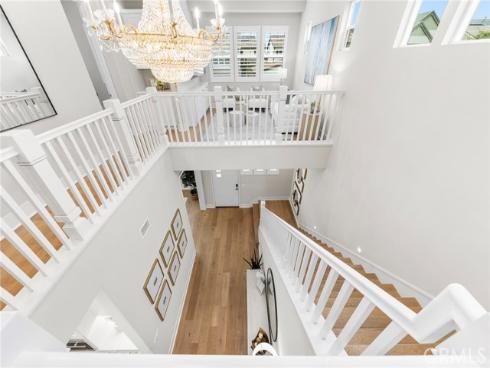 110  Pixel  , Irvine, CA