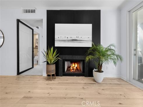 2233 Martin 212 , Irvine, CA