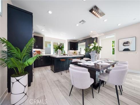 130 Chorus , Irvine, CA