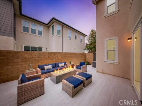 130 Chorus , Irvine, CA