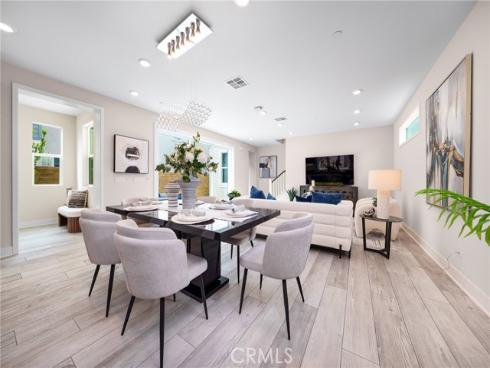 130 Chorus , Irvine, CA