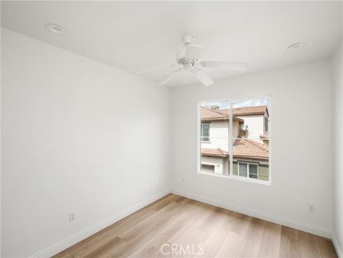 97 Sapphire 39 , Irvine, CA