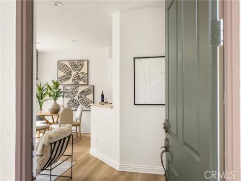 97 Sapphire 39 , Irvine, CA