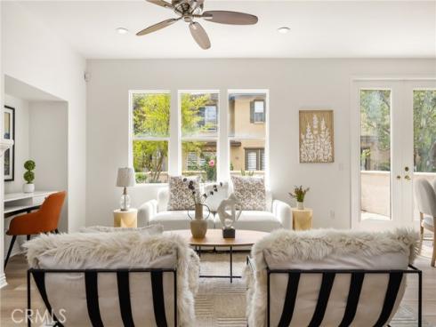 97 Sapphire 39 , Irvine, CA