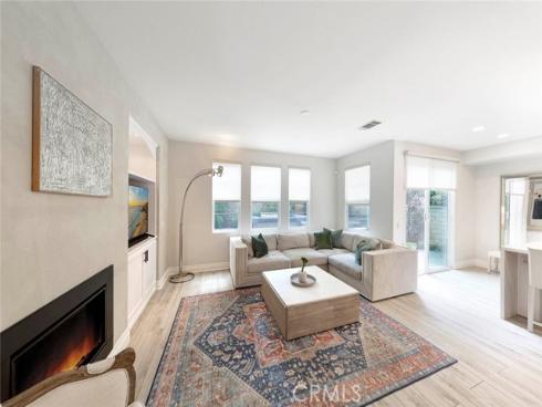 6 Teardrop , Irvine, CA