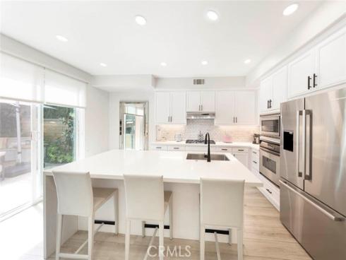 6 Teardrop , Irvine, CA