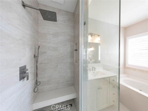 6 Teardrop , Irvine, CA