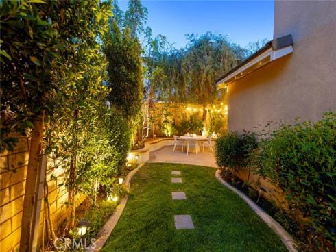 6 Teardrop , Irvine, CA