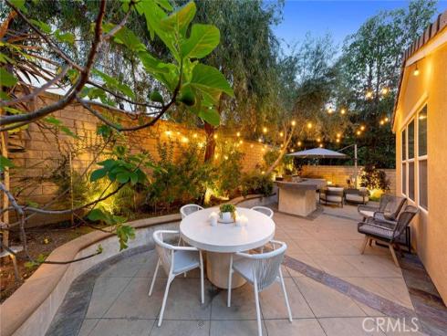 6 Teardrop , Irvine, CA