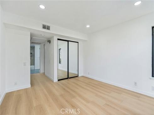 4214 Apricot 4214 Drive, Irvine, CA