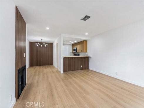 4214 Apricot 4214 Drive, Irvine, CA