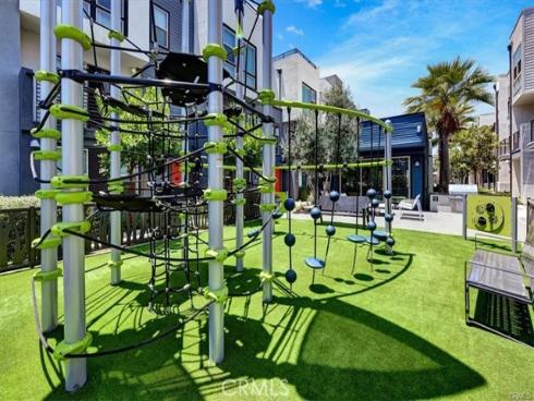 337 Placemark , Irvine, CA