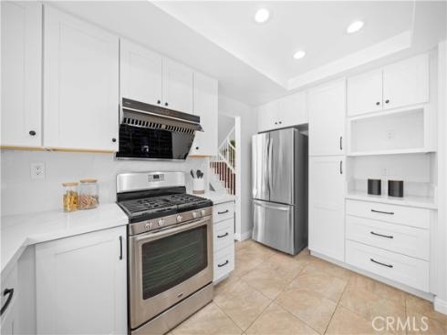 16 Sheridan , Irvine, CA