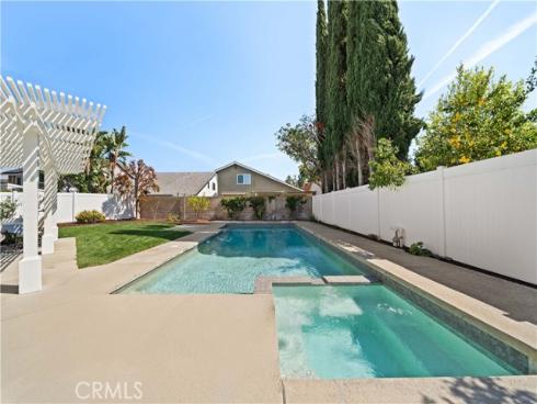 16 Sheridan , Irvine, CA