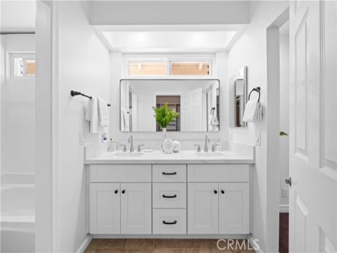 16 Sheridan , Irvine, CA