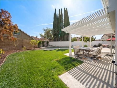 16 Sheridan , Irvine, CA