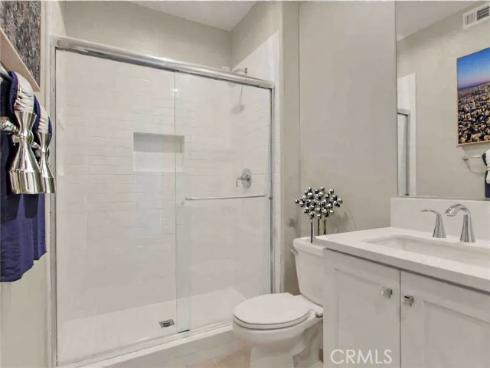 466  Lobata  , Irvine, CA