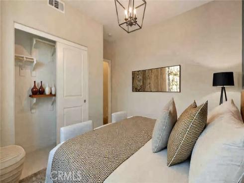 466  Lobata  , Irvine, CA