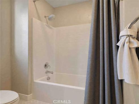 466  Lobata  , Irvine, CA