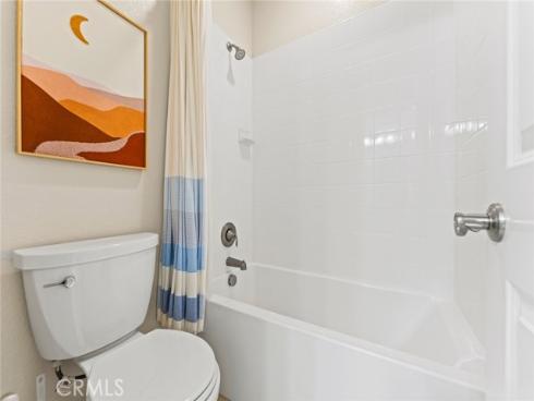 126 Yellow Pine , Irvine, CA