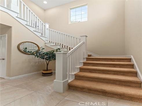 126 Yellow Pine , Irvine, CA