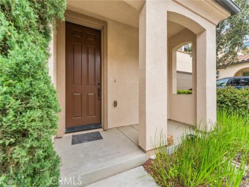 126 Yellow Pine , Irvine, CA