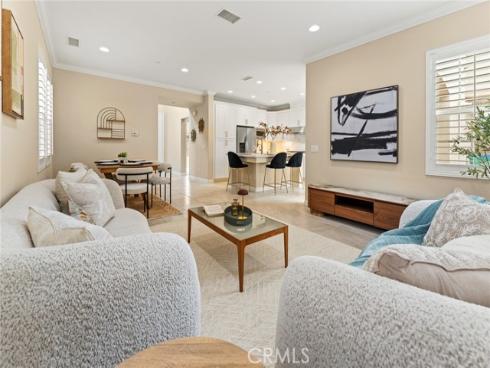 126 Yellow Pine , Irvine, CA