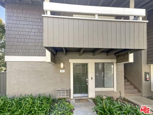 99 Streamwood , Irvine, CA