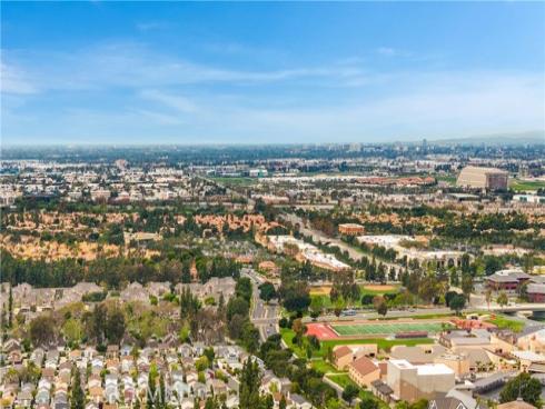 20 Chenile , Irvine, CA