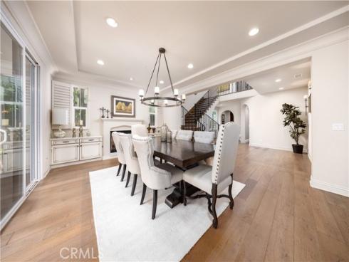 62 Mapleton , Irvine, CA