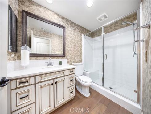 62 Mapleton , Irvine, CA