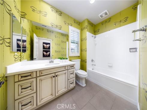 62 Mapleton , Irvine, CA