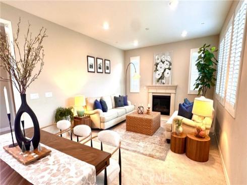 105 Tinker , Irvine, CA